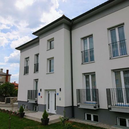 Residences By Zec Kastav Esterno foto