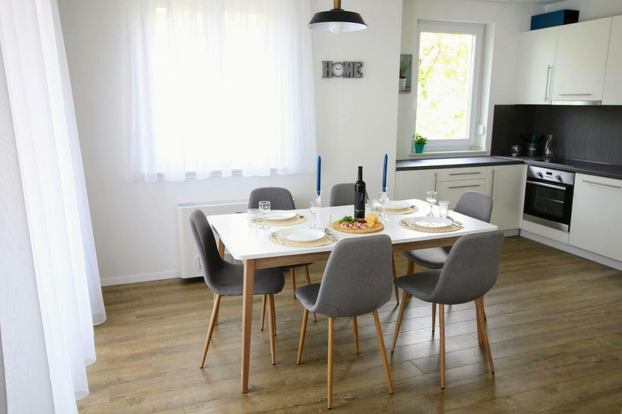 Residences By Zec Kastav Esterno foto