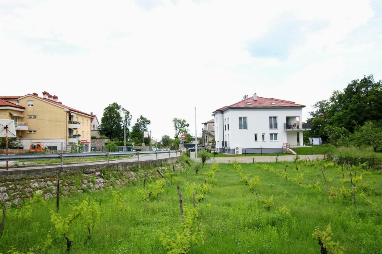 Residences By Zec Kastav Esterno foto