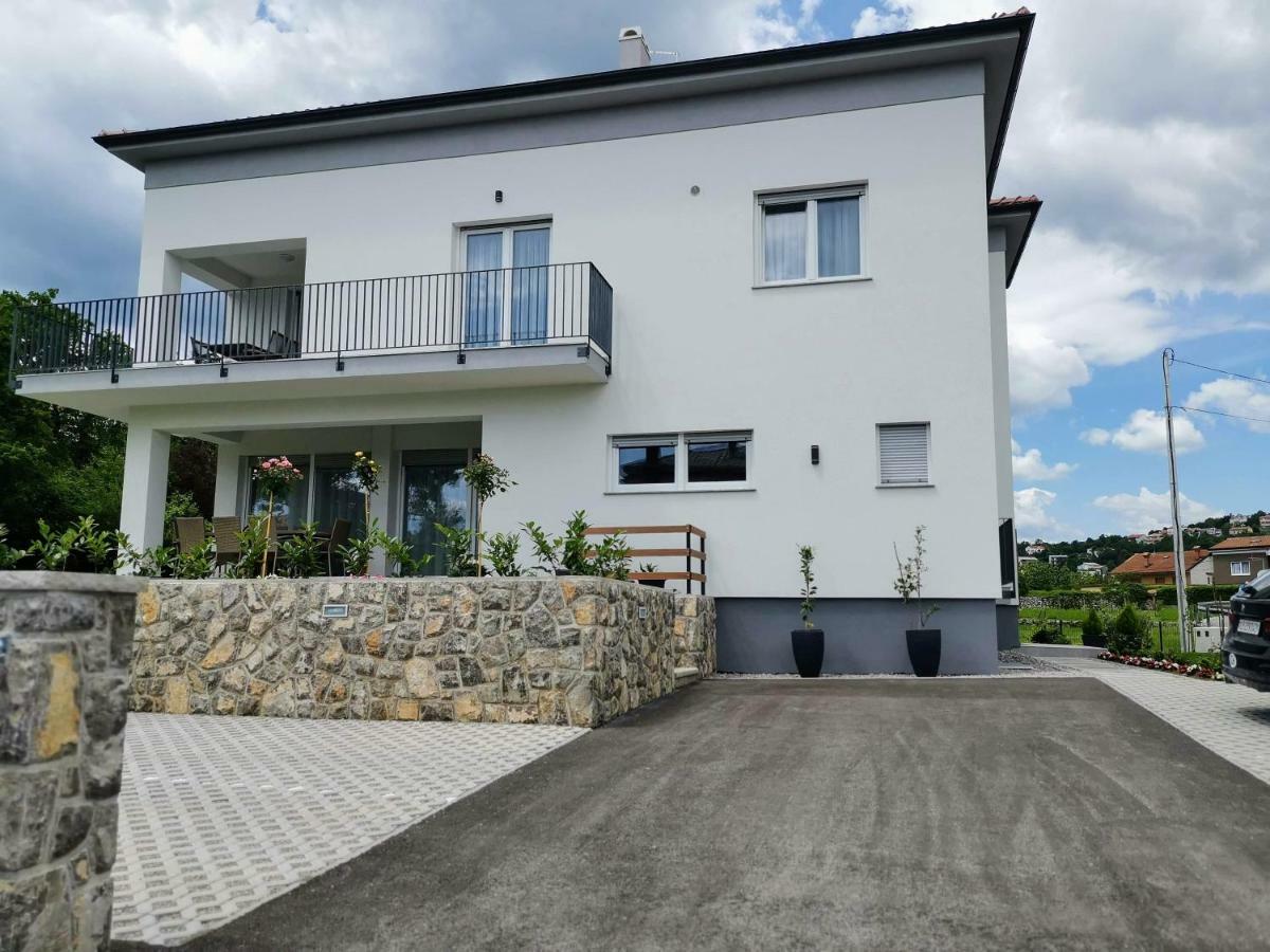 Residences By Zec Kastav Esterno foto